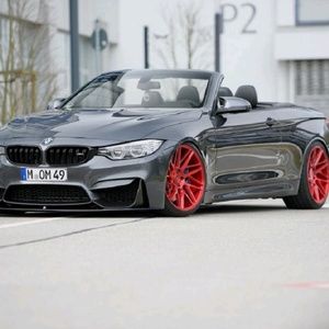 Meet your Posher, Johnathan